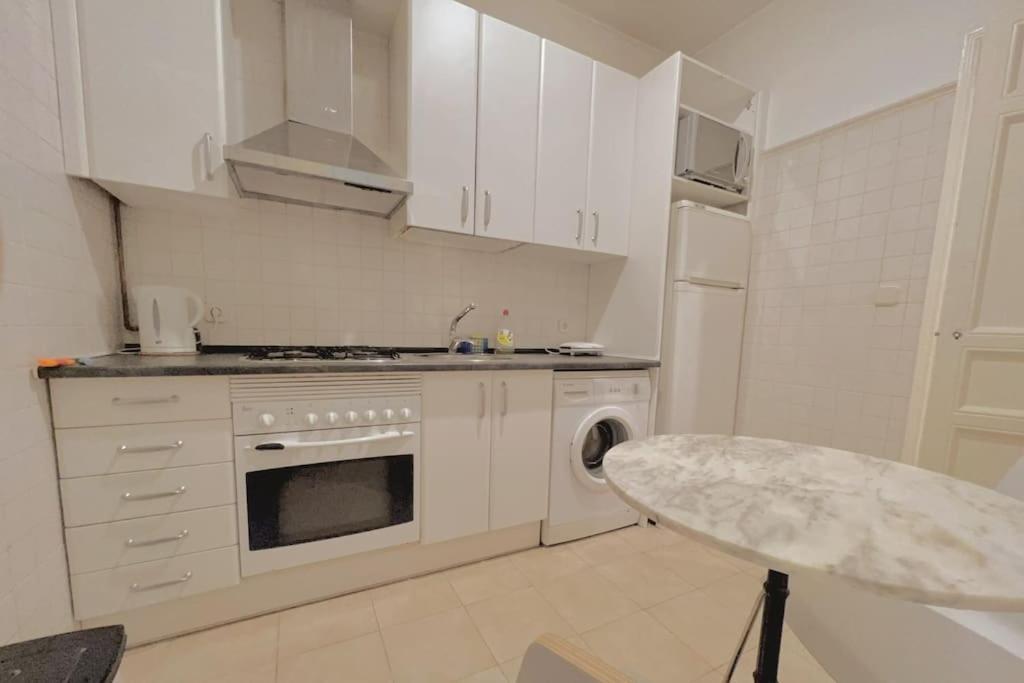 Appartement Alojamiento Entero Centro: Piso . Chueca à Madrid Extérieur photo